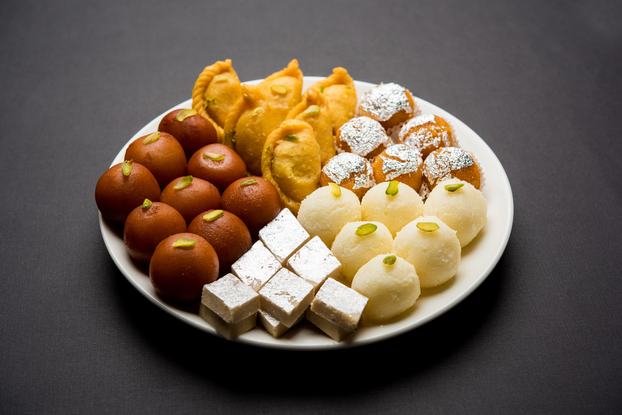 Sweets are the best gifts in diwali