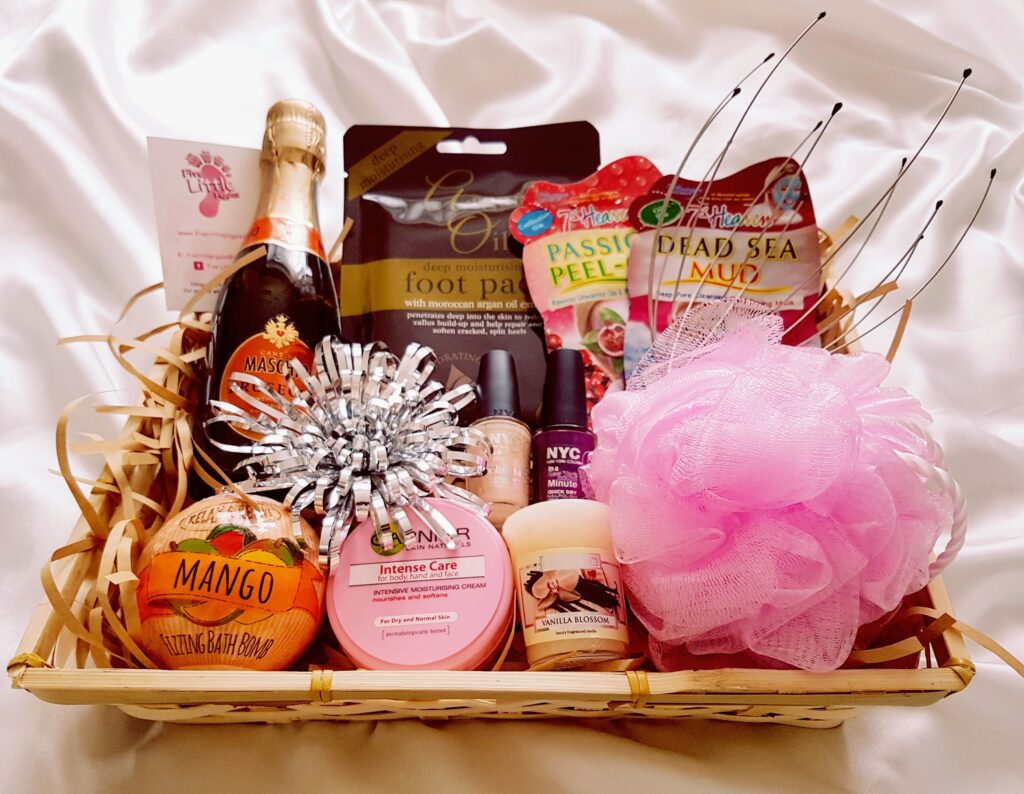 Spa Gift Hamper for Newlyweds