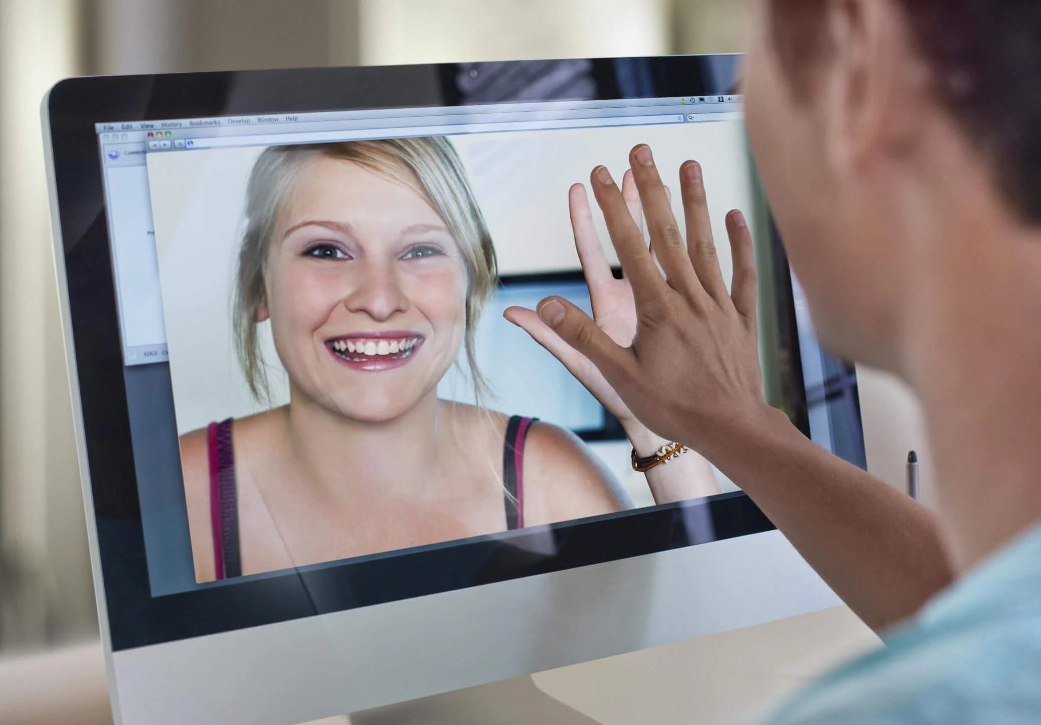 Showing Love to Each Other in Long-Distance Relationship