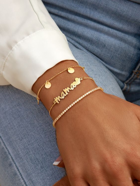 12 Amazing Gift Ideas For Mother's Day Celebration 13 symbolic necklaces or bracelets